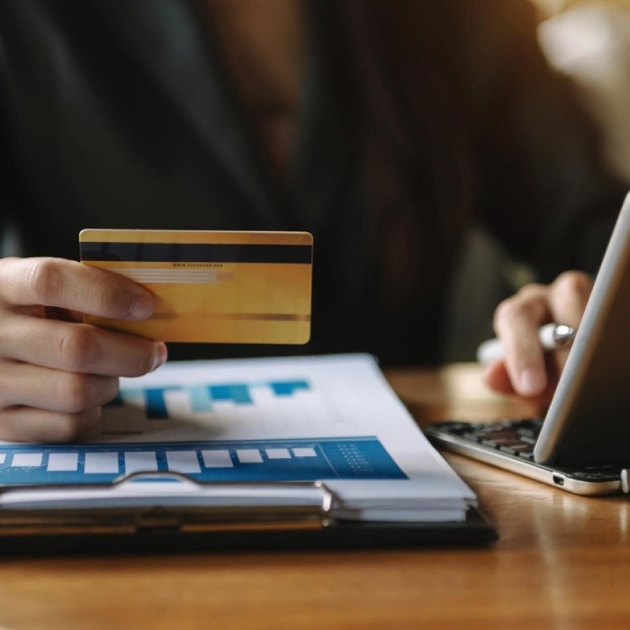 Monthly Bookkeeping Services helping small businesses manage finances